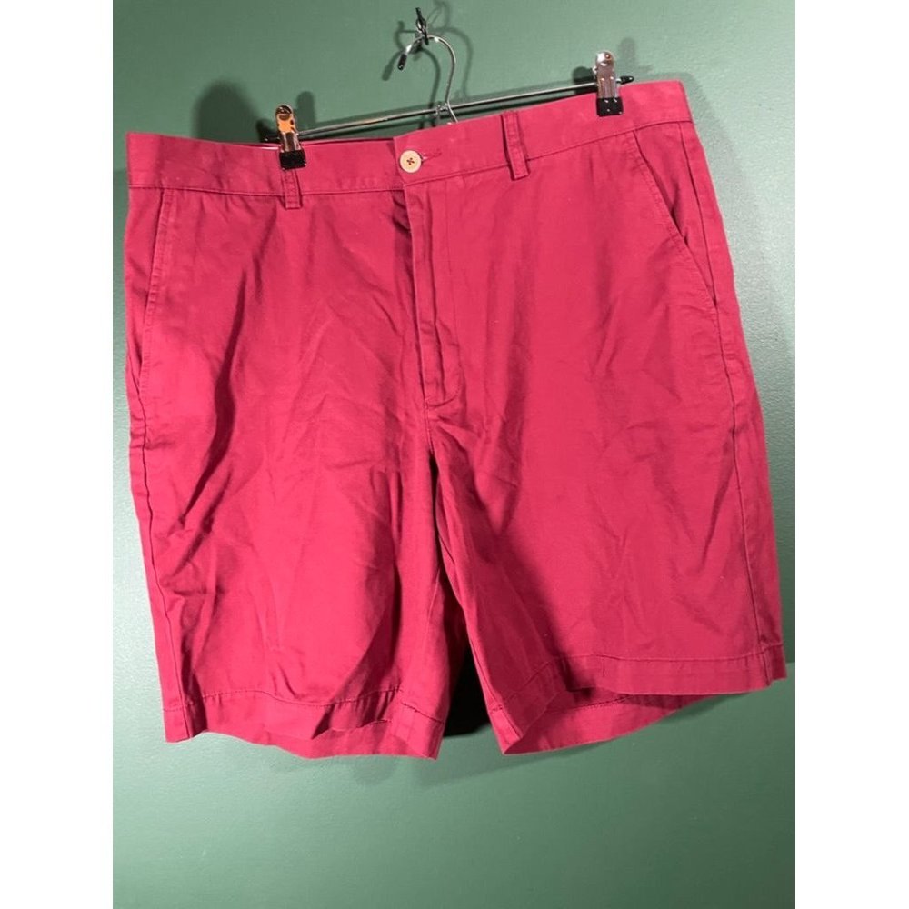 Roundtree & Yorke Casuals - Men's Burgundy/Red Chino Shorts - Size 40w
